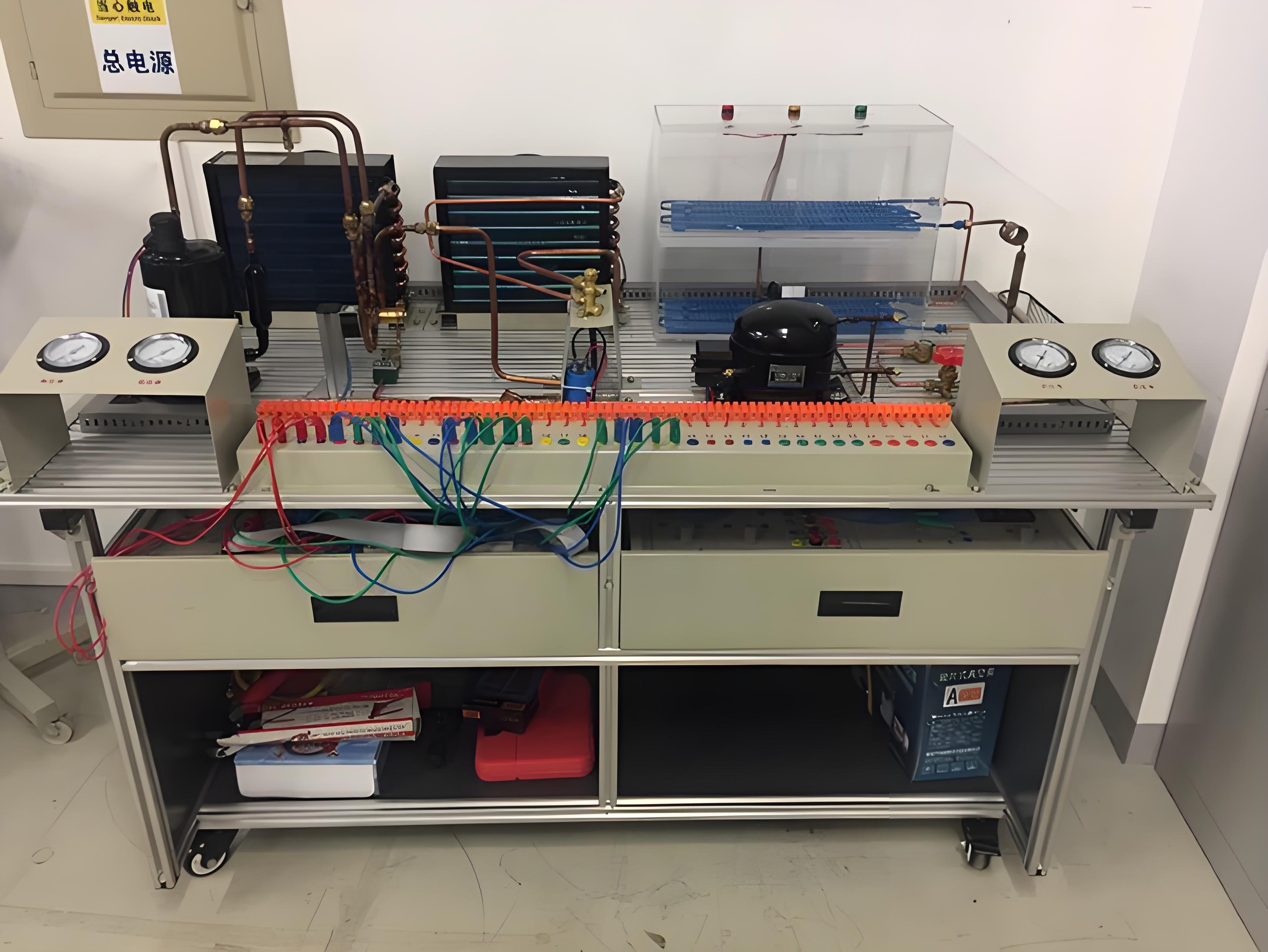 現(xiàn)代制冷與空調(diào)系統(tǒng)技能實訓(xùn)裝置